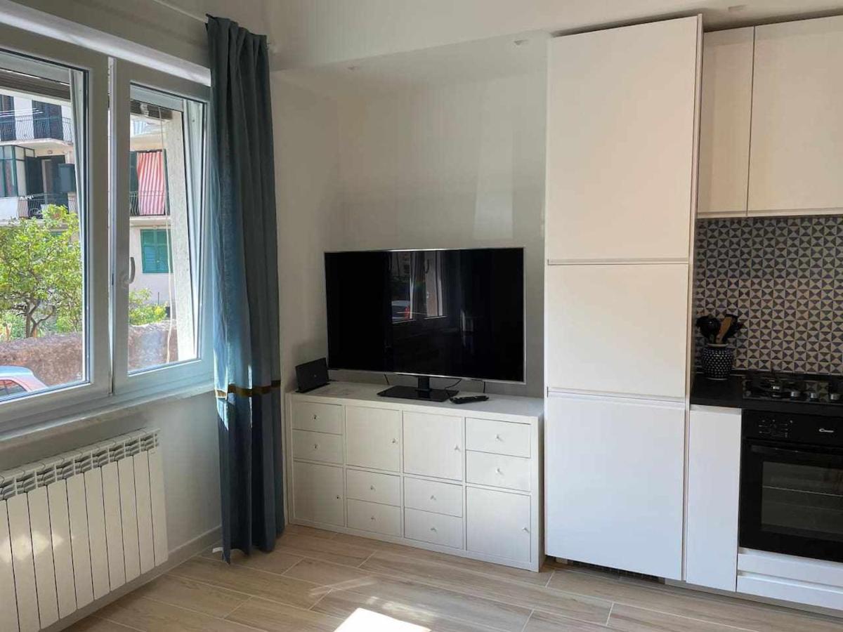 Apartamento Sea Pearl Nuovissimo A Due Passi Dal Mare Maiori Exterior foto